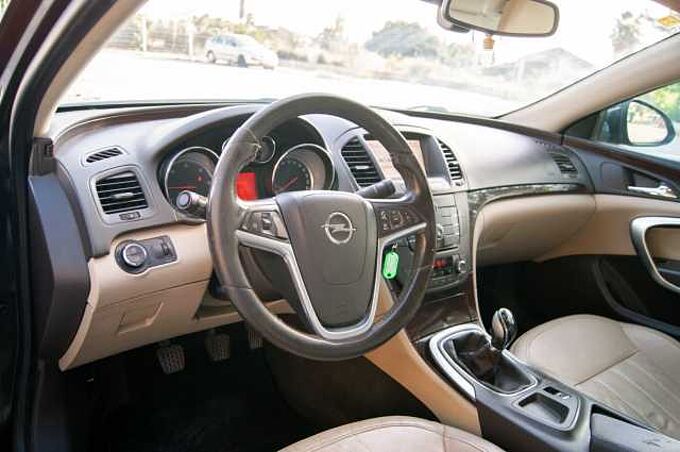 Opel Insignia ES - BerS4 2.0 CDTI EU5, Cosmo EcoFlex, 2009 - 2011