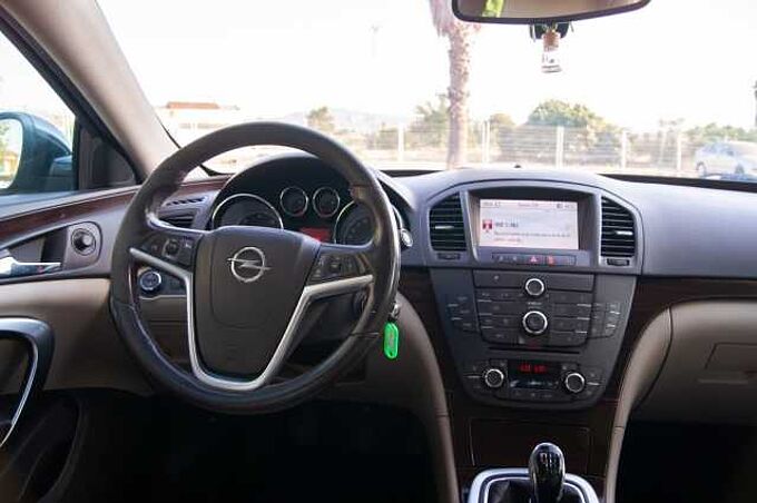 Opel Insignia ES - BerS4 2.0 CDTI EU5, Cosmo EcoFlex, 2009 - 2011