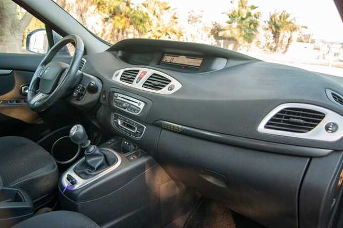 Renault Scenic ES - Mon5 1.5 dCi 105 EU4, Dynamique, 2009 - 2011