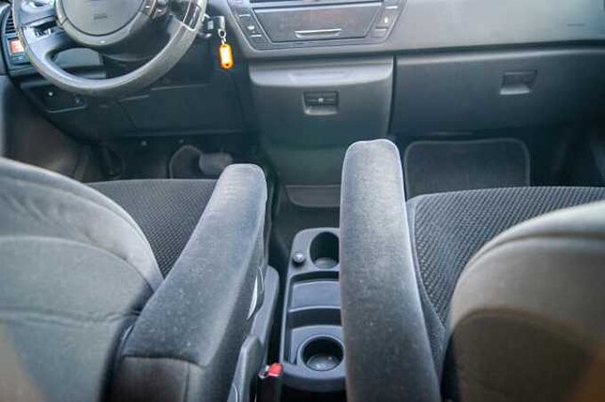 Citroen C4 Grand Picasso ES - Mon5 2.0 HDi 138 FAP, SX, 2006 - 2010