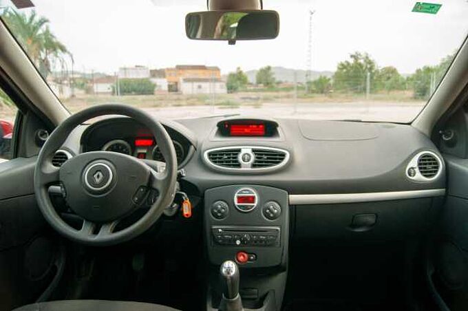 Renault Clio ES - Ber5 1.2 16V EU5, Expression (Euro 5), (Facelift) 2010 - 2011