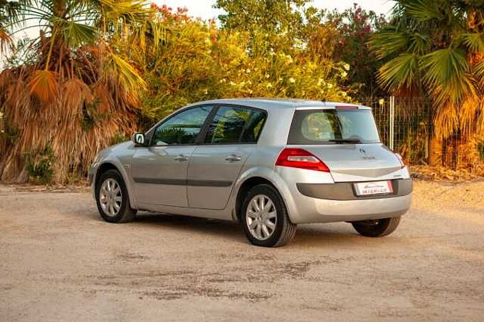 Renault Megane ES - Ber5 1.5 dCi EU4, C. Dynamique, (Facelift) 2006 - 2009