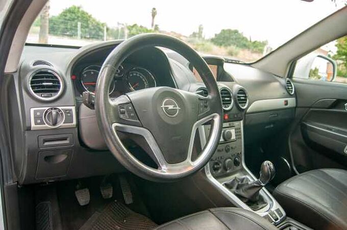 Opel Antara ES - SUV5 2.2 CDTI EU5, Cosmo 4x4, (Facelift) 2011 - 2011
