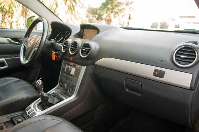 Opel Antara ES - SUV5 2.2 CDTI EU5, Cosmo 4x4, (Facelift) 2011 - 2011