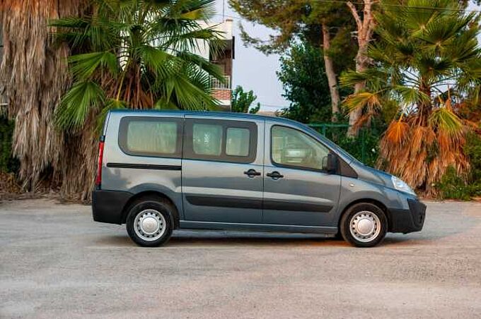 Citroen Jumpy ES - Com4 2.0 HDi 120 EU4, Combi (5/6 pl), 2006 - 2010