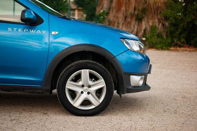Dacia Sandero ES - Ber5 0.9 TCe 90 eco² EU5, Stepway, 2013 - 2016