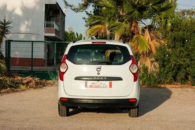Dacia Lodgy ES - Mon5 1.5 dCi 110 eco² EU5, Laureate ( 5 asientos ), 2012 - 2016