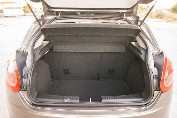 Fiat Bravo ES - Ber5 1.6 MJET 105 EU4, Emotion, 2008 - 2015