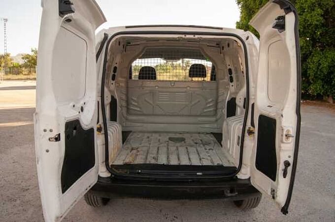 Peugeot BIPPER 1.3 HDI 75