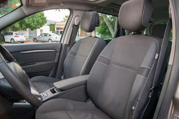 Renault Scenic ES - Mon5 1.5 dCi 105 EU4, Dynamique, 2009 - 2011