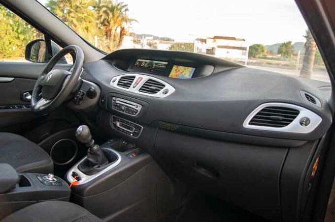 Renault Scenic ES - Mon5 1.5 dCi 105 EU4, Dynamique, 2009 - 2011