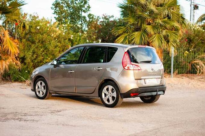 Renault Scenic ES - Mon5 1.5 dCi 105 EU4, Dynamique, 2009 - 2011