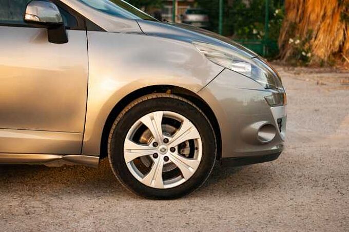 Renault Scenic ES - Mon5 1.5 dCi 105 EU4, Dynamique, 2009 - 2011