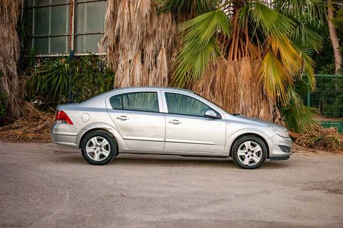 Opel Astra ES - Ber4 1.7 CDTi 100, Energy, (Facelift) 2008 - 2009