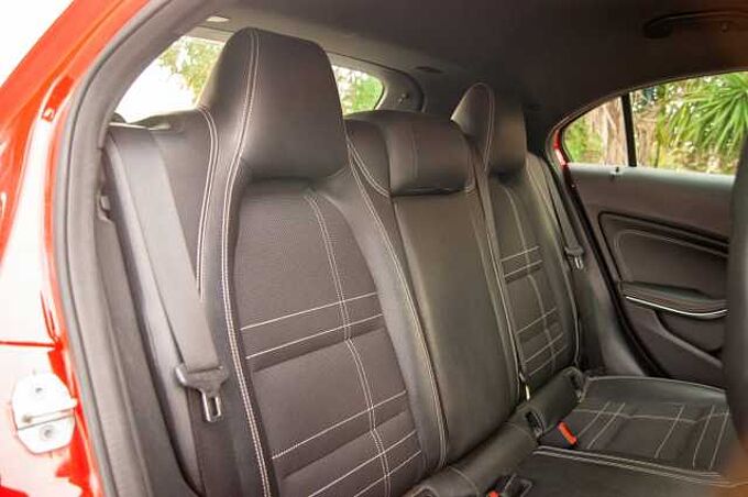 Mercedes-Benz A 2.2 D 135 7G