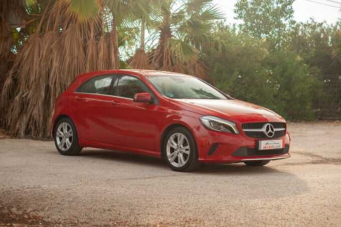 Mercedes-Benz A 2.2 D 135 7G