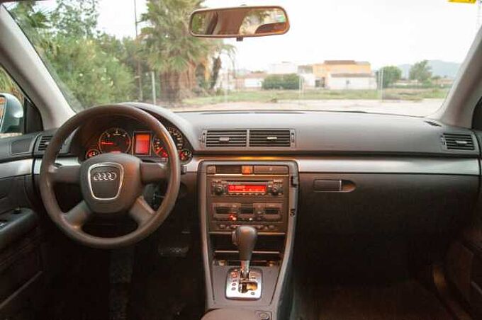 Audi A4 2.0 TDI AVANT