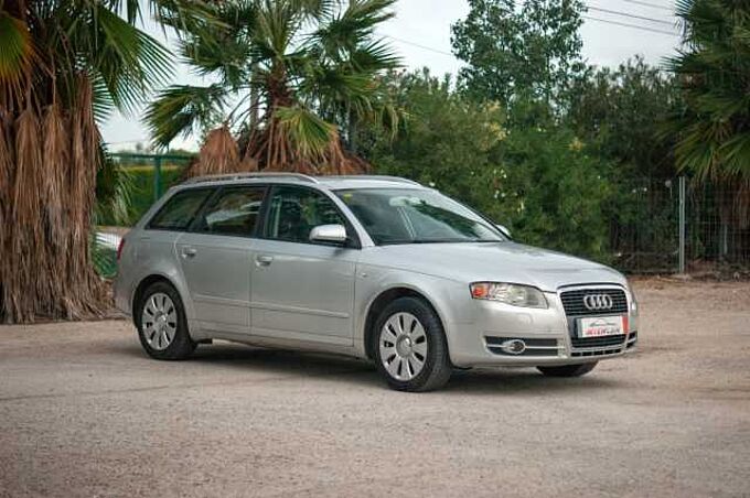 Audi A4 2.0 TDI AVANT