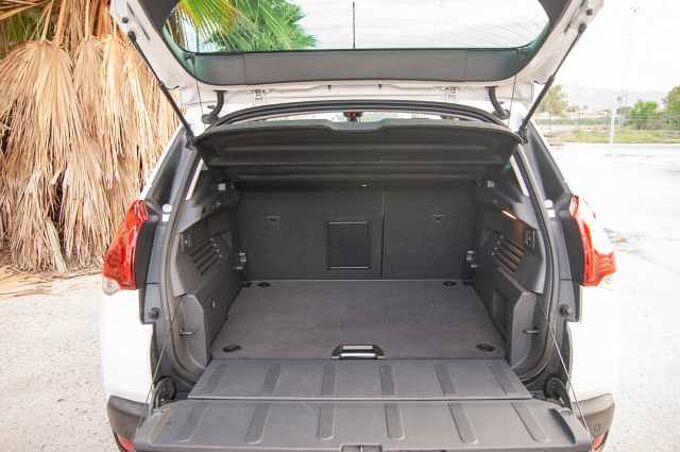 Peugeot 3008 1.2 PT 130 STYLE