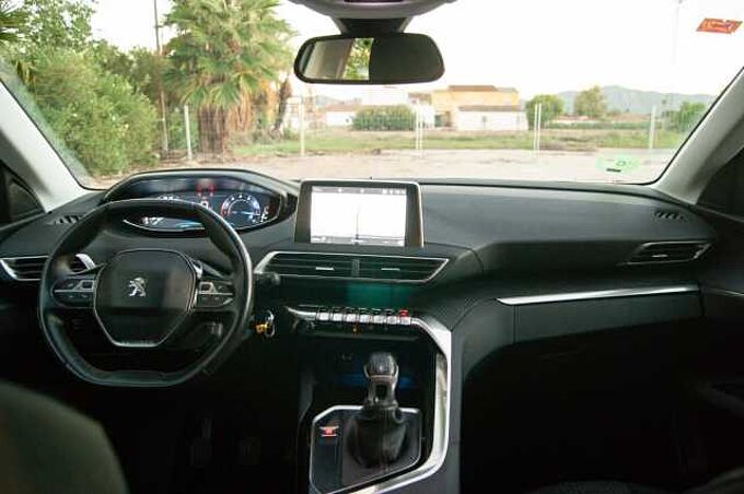 Peugeot 3008 130 active start stop