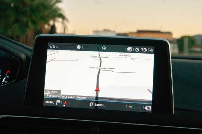 Peugeot 3008 130 active start stop