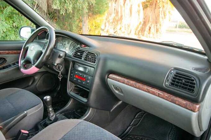 Peugeot 406 2.0 hdi 109