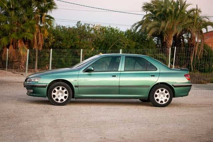 Peugeot 406 2.0 HDI 109