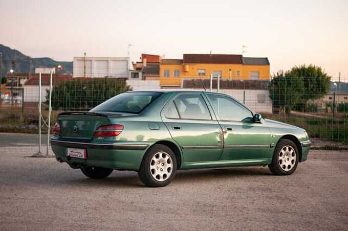 Peugeot 406 2.0 HDI 109