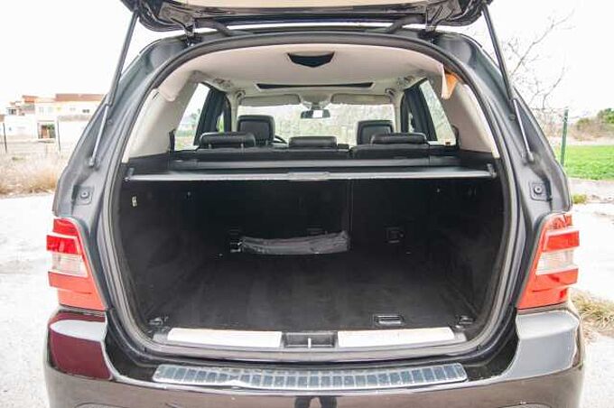 Mercedes-Benz Clase M W164 Diesel ML 280CDI Aut.