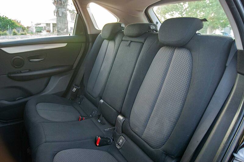 BMW Serie 2 ES - Mon5 216d EU6, Advantage, 2015 - 2018