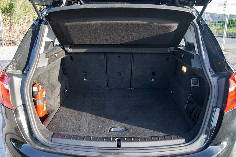 BMW Serie 2 ES - Mon5 216d EU6, Advantage, 2015 - 2018