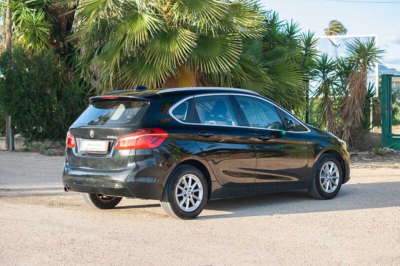 BMW Serie 2 ES - Mon5 216d EU6, Advantage, 2015 - 2018
