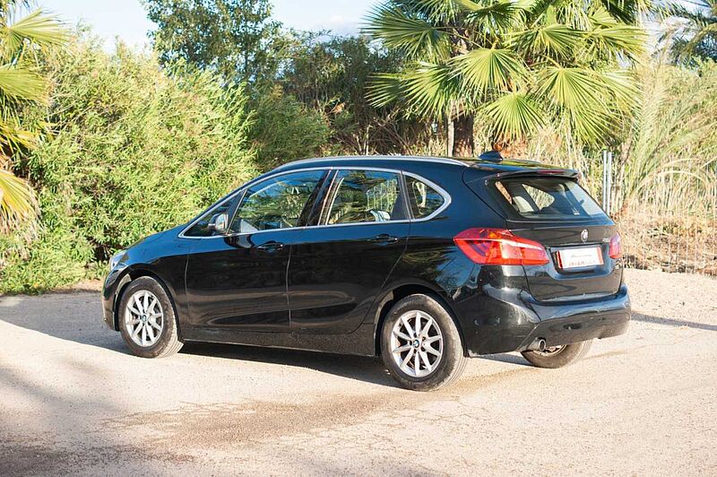BMW Serie 2 ES - Mon5 216d EU6, Advantage, 2015 - 2018