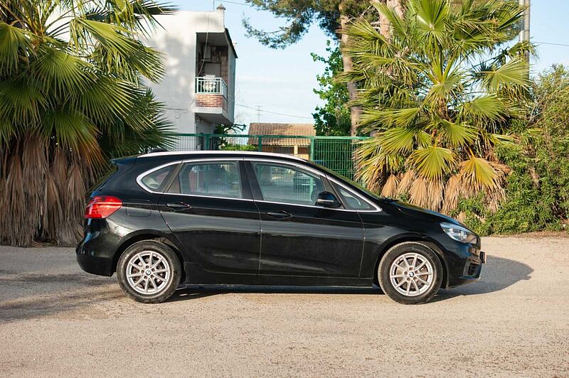 BMW Serie 2 ES - Mon5 216d EU6, Advantage, 2015 - 2018