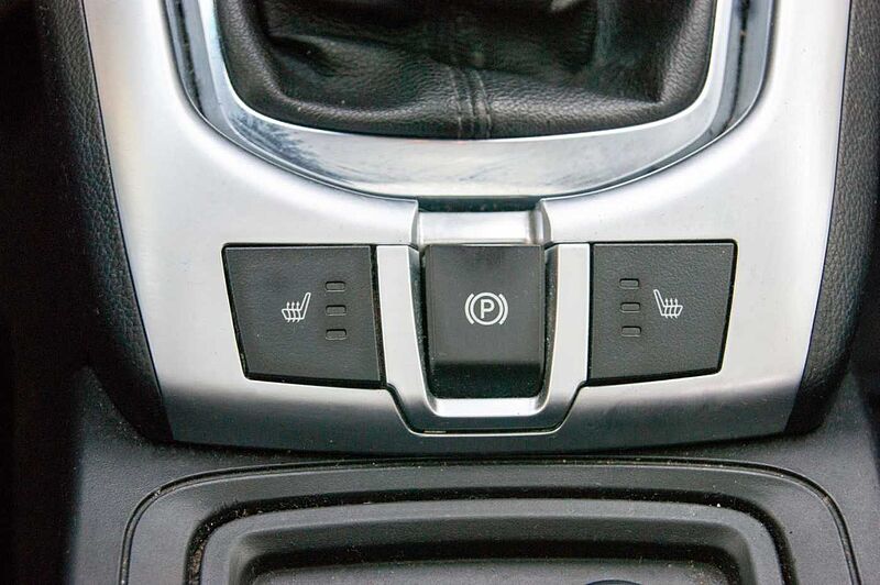 Opel Antara ES - SUV5 2.2 CDTI EU5, Cosmo 4x4, (Facelift) 2011 - 2011