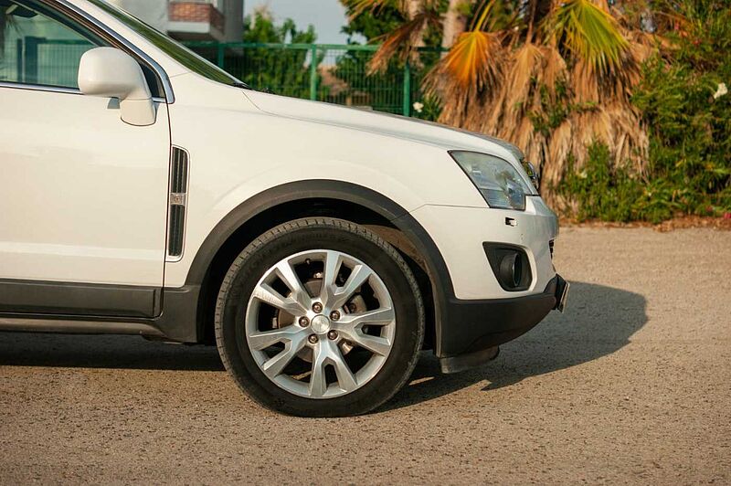 Opel Antara ES - SUV5 2.2 CDTI EU5, Cosmo 4x4, (Facelift) 2011 - 2011