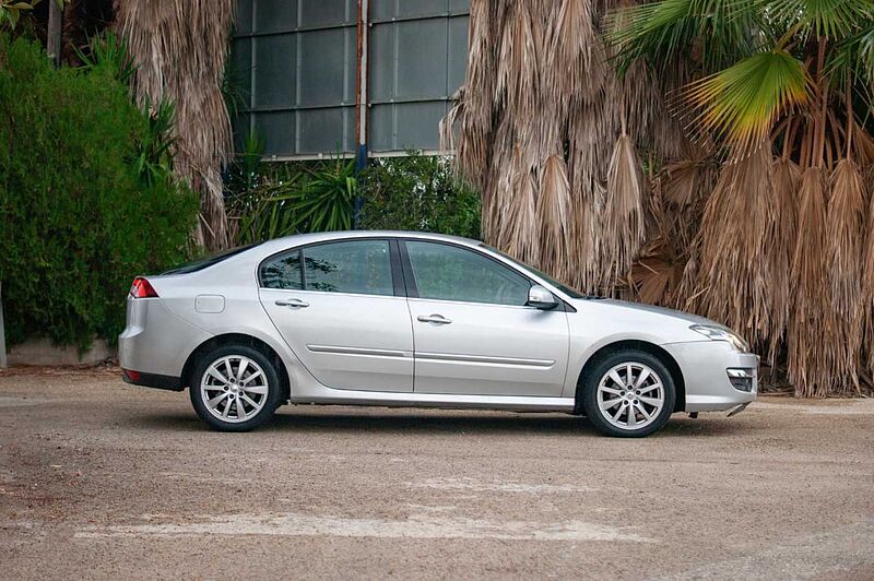 Renault Laguna 1.5 dci 110 dynamique tomtom