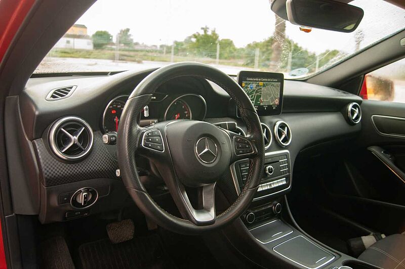 Mercedes-Benz A 2.2 D 135 7G