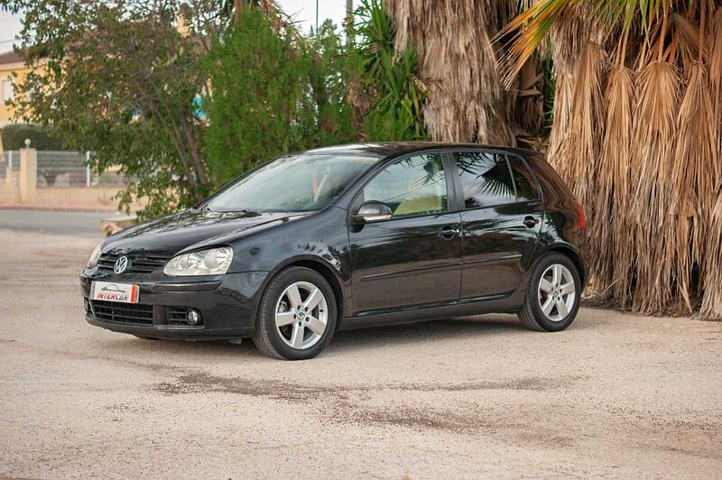 Volkswagen Golf 2.0 tdi 140 highline