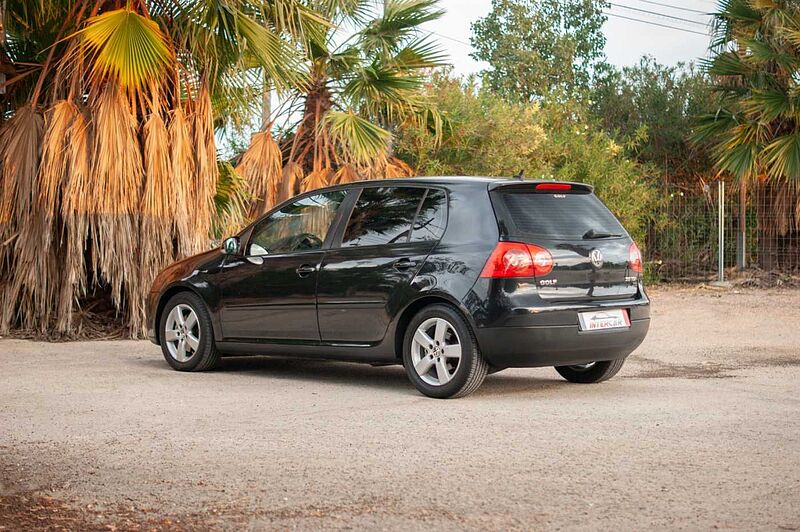 Volkswagen Golf 2.0 tdi 140 highline