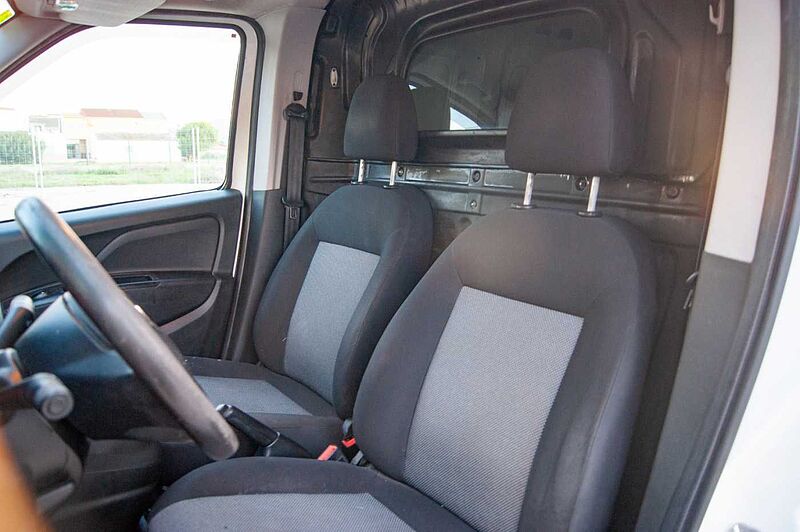 Fiat Doblo 1.3 mjt 75