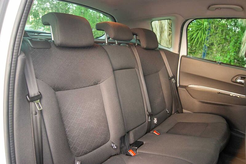 Peugeot 3008 1.2 PT 130 STYLE