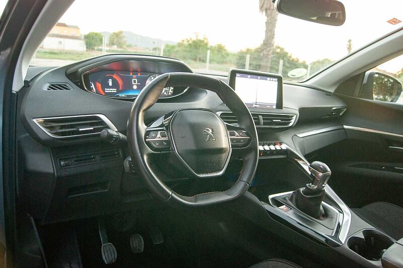 Peugeot 3008 130 active start stop