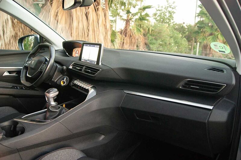 Peugeot 3008 130 active start stop