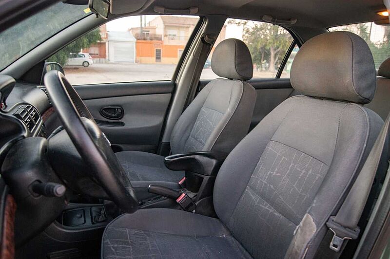 Peugeot 406 2.0 HDI 109