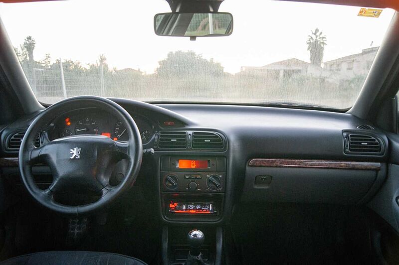 Peugeot 406 2.0 HDI 109