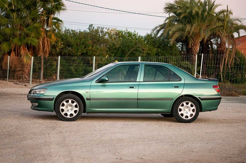 Peugeot 406 2.0 HDI 109